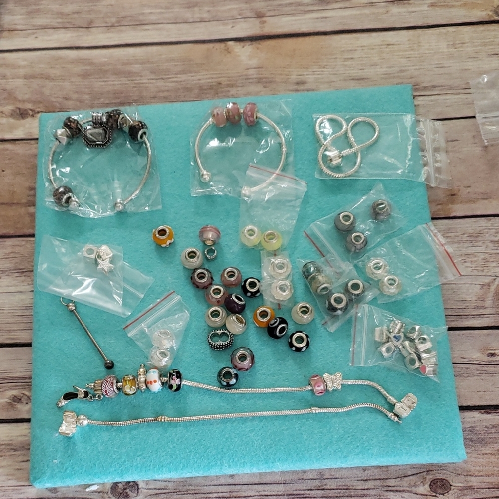 5 Bracelets And Lots Of Beads As A Lot